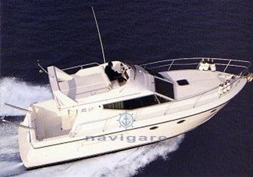 Azimut Az 37 usato - dettaglio 1