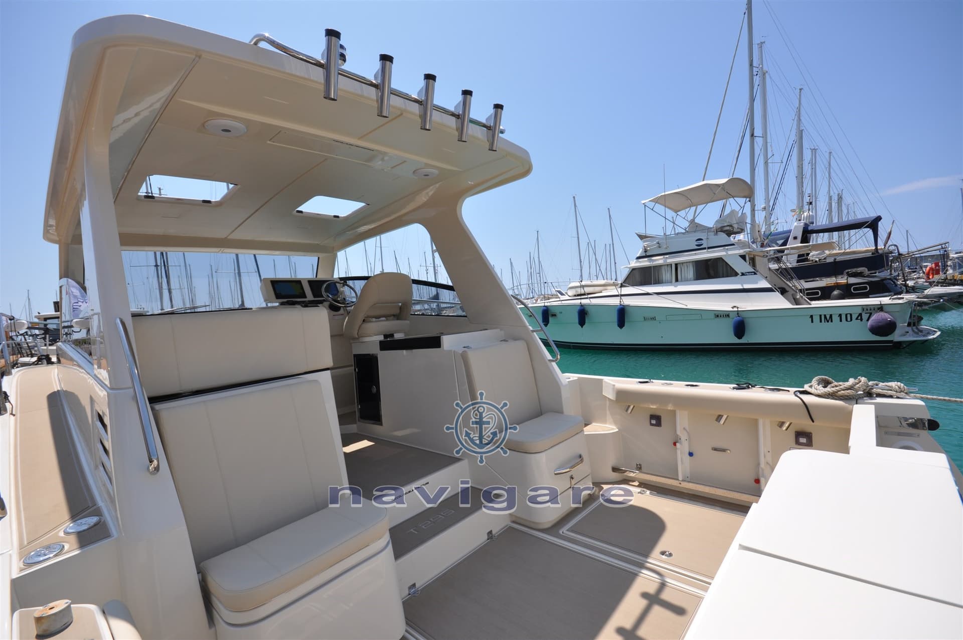 Tuccoli Marine T295 Vm Montecristo - Deck View Tuccoli Marine T295 Vm Montecristo - Deck View