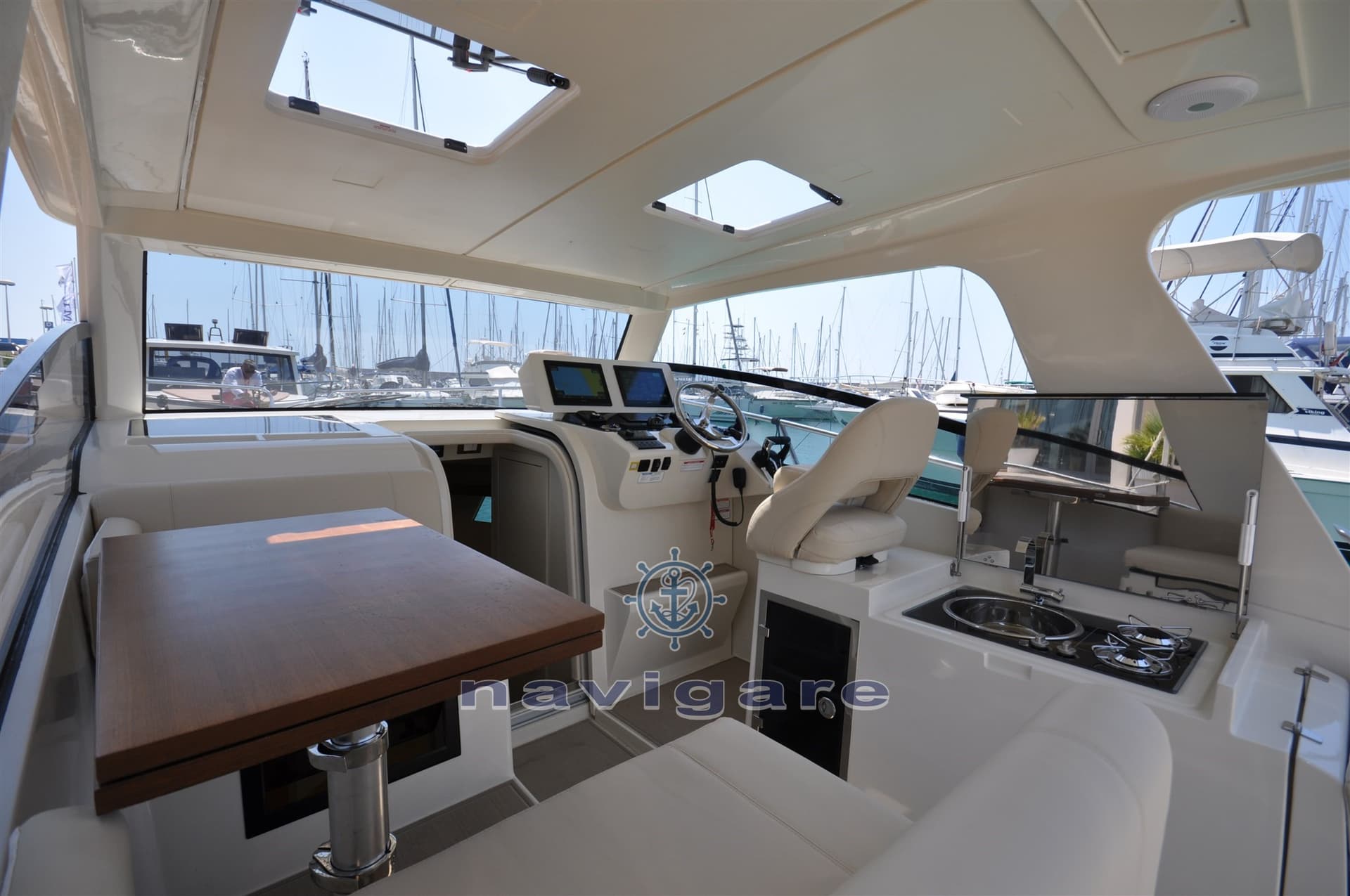 Tuccoli Marine T295 Vm Montecristo - Detail View 1 Tuccoli Marine T295 Vm Montecristo - Detail View 1