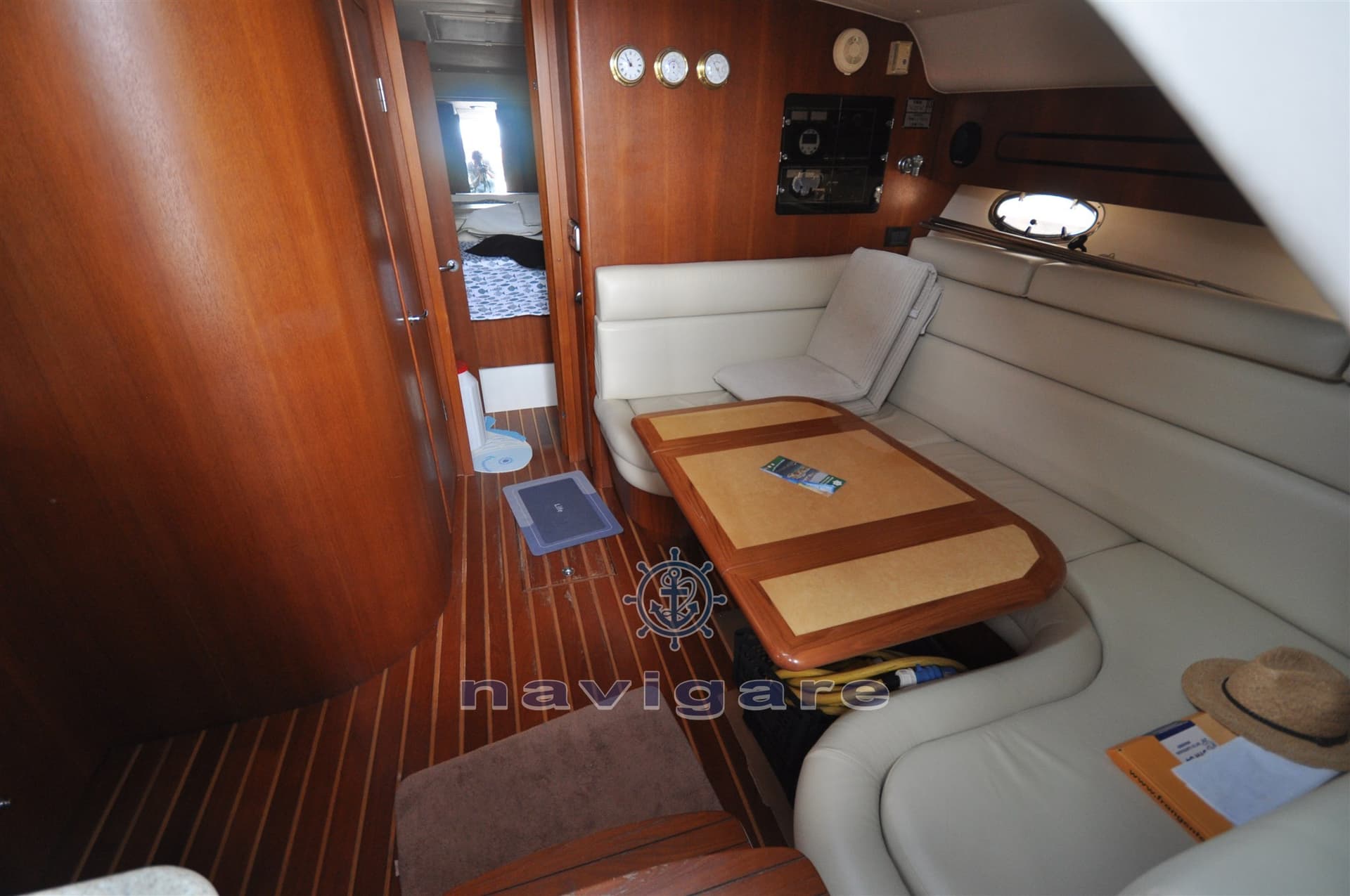 Tiara Yachts 3800 Open used - detail 2