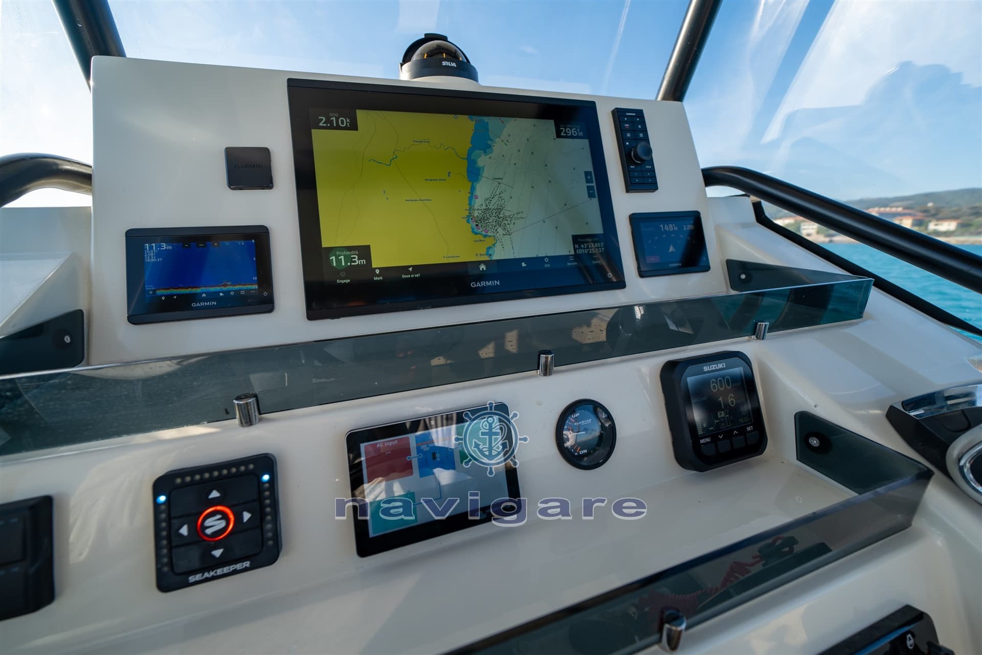 Tuccoli Marine T250 Vm - Detail View 1 Tuccoli Marine T250 Vm - Detail View 1