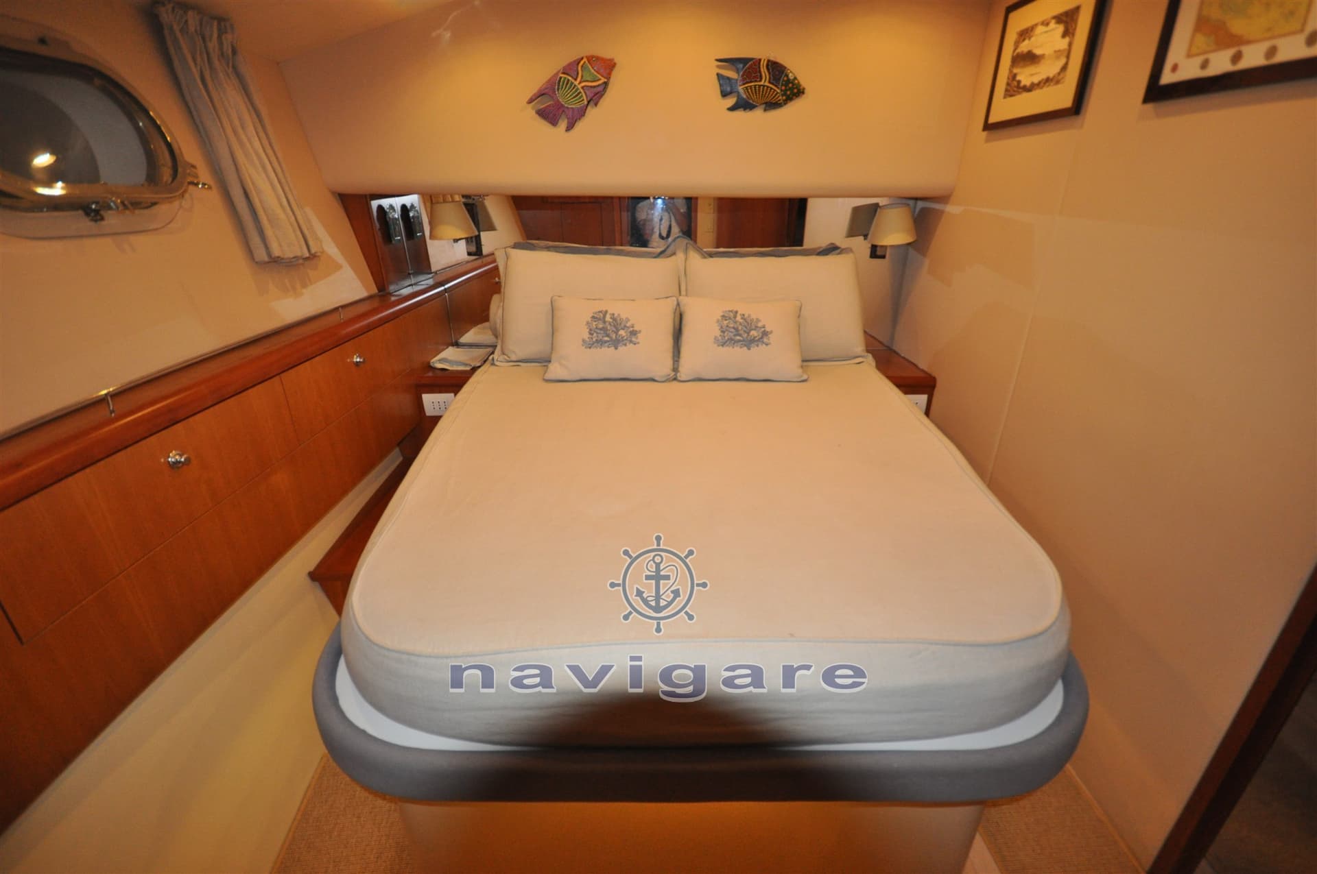 Hatteras 50 Convertible - Deck View Hatteras 50 Convertible - Deck View