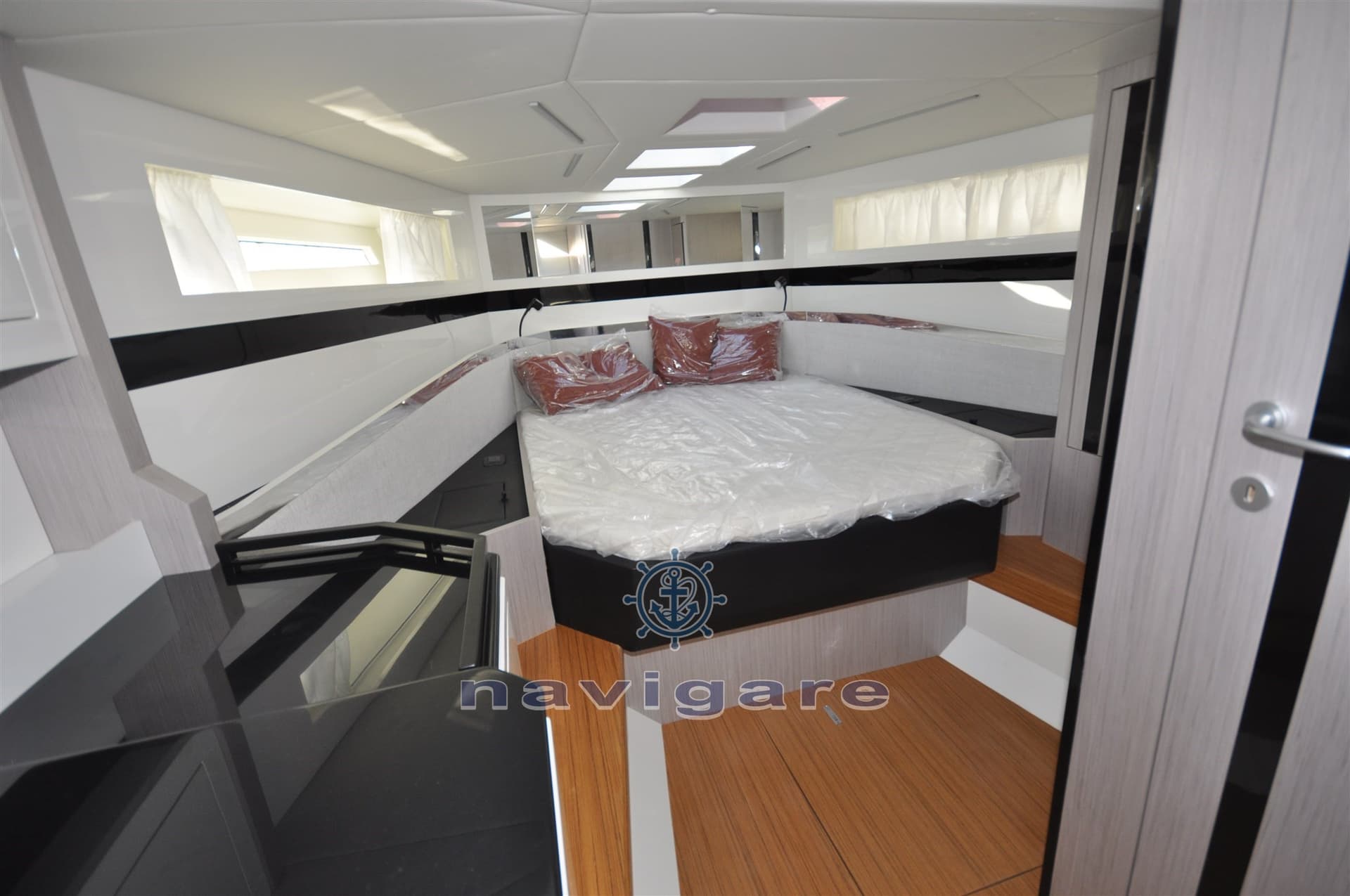 BB Yachts BB 44 ISCHIA usato - foto hero 4