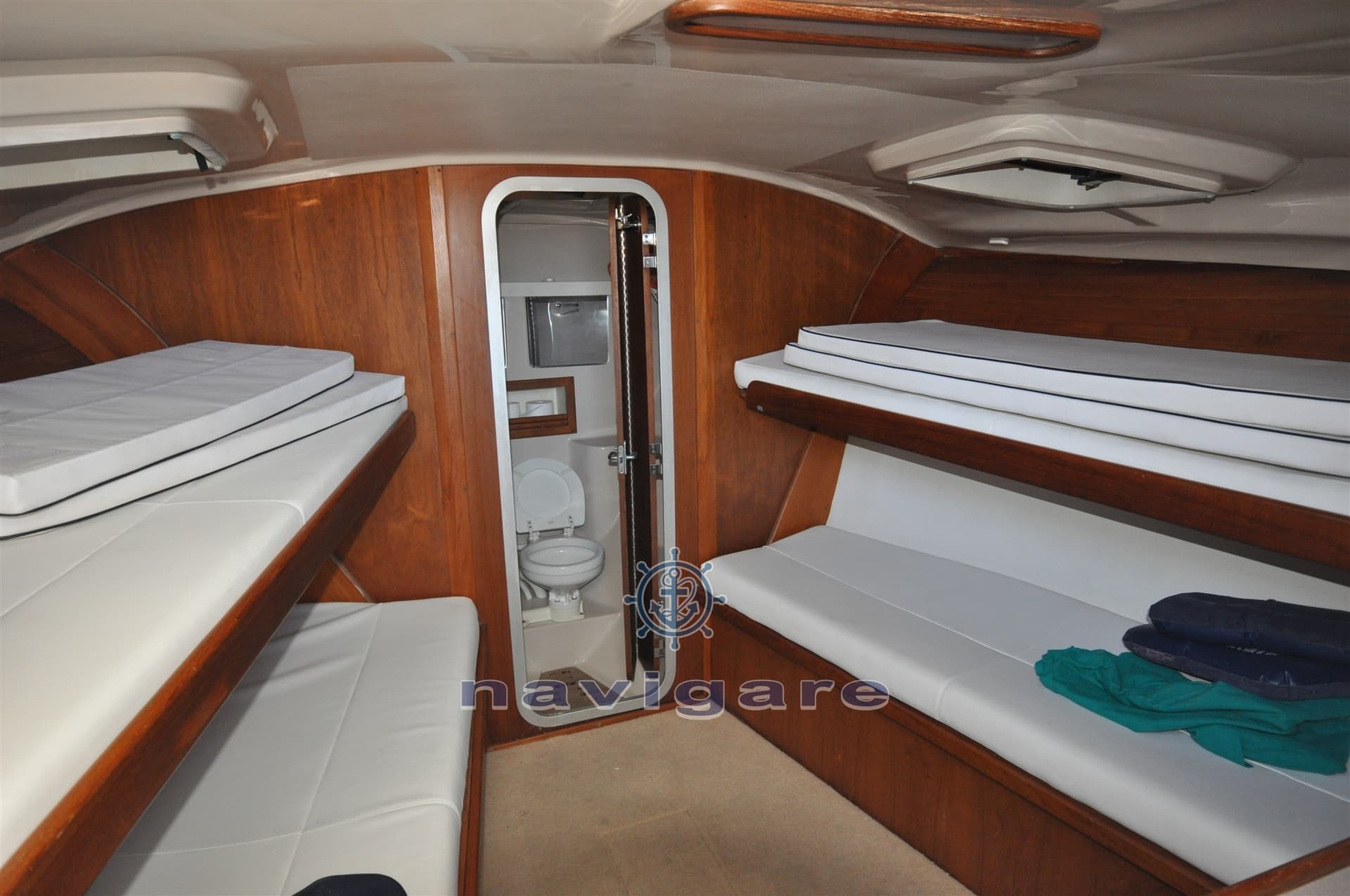 Luhrs Luhrs 28 Open - Interior View Luhrs Luhrs 28 Open - Interior View