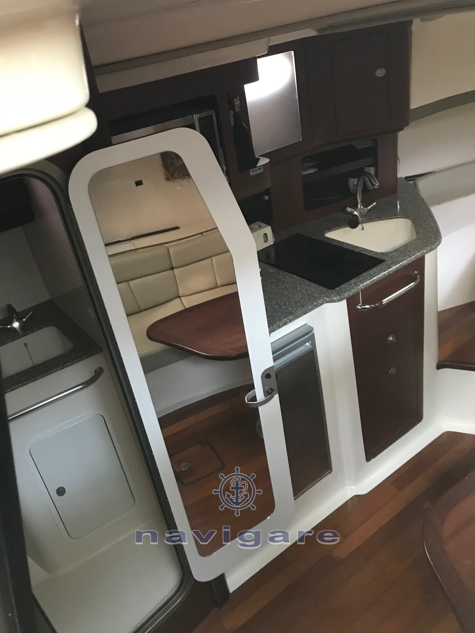 Boston Whaler 345 Conquest d'occasion - détail 3