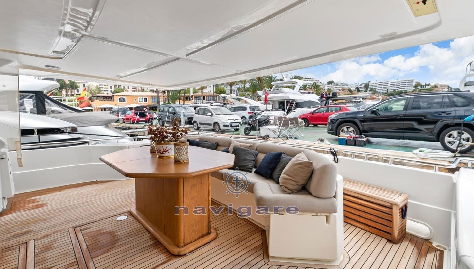 Ferretti Yachts Ferretti 810 gebraucht - Detail 4