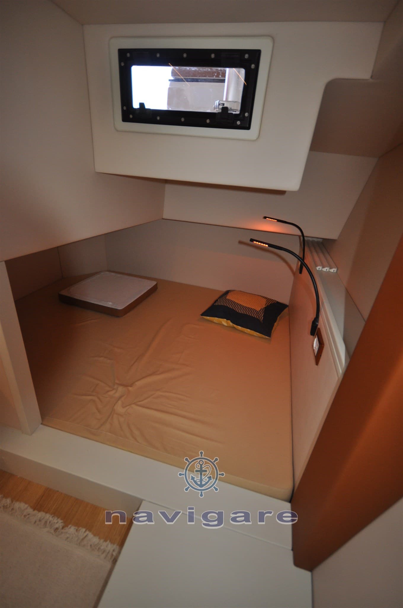 Tuccoli Marine T295 Sf Montecristo - Deck View Tuccoli Marine T295 Sf Montecristo - Deck View