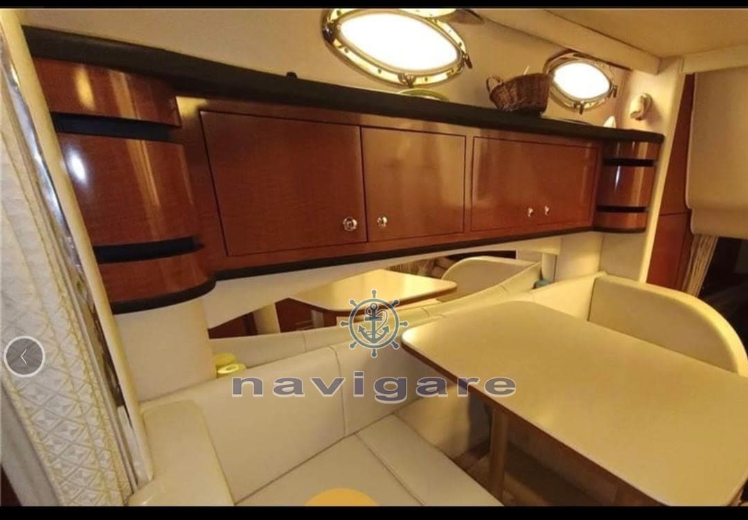 Sea Ray 335 Da - Detail View 1 Sea Ray 335 Da - Detail View 1