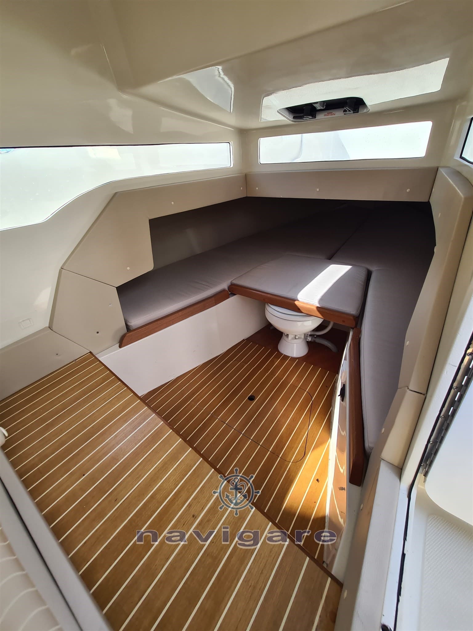 Tuccoli Marine T210 Sf Giannutri - Detail View 1 Tuccoli Marine T210 Sf Giannutri - Detail View 1