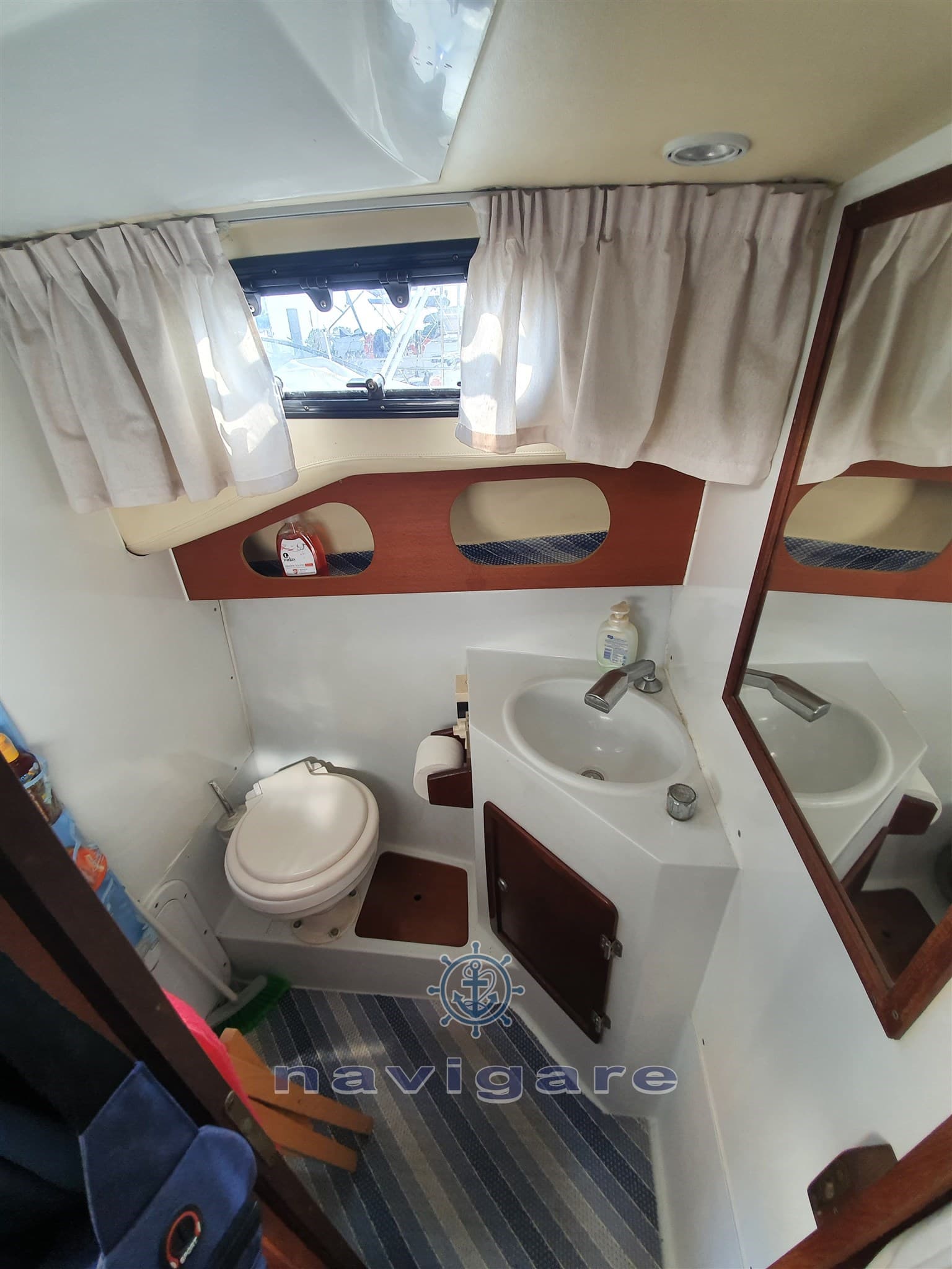 Ala Blu Proteo 28 flying bridge usato - foto hero 6