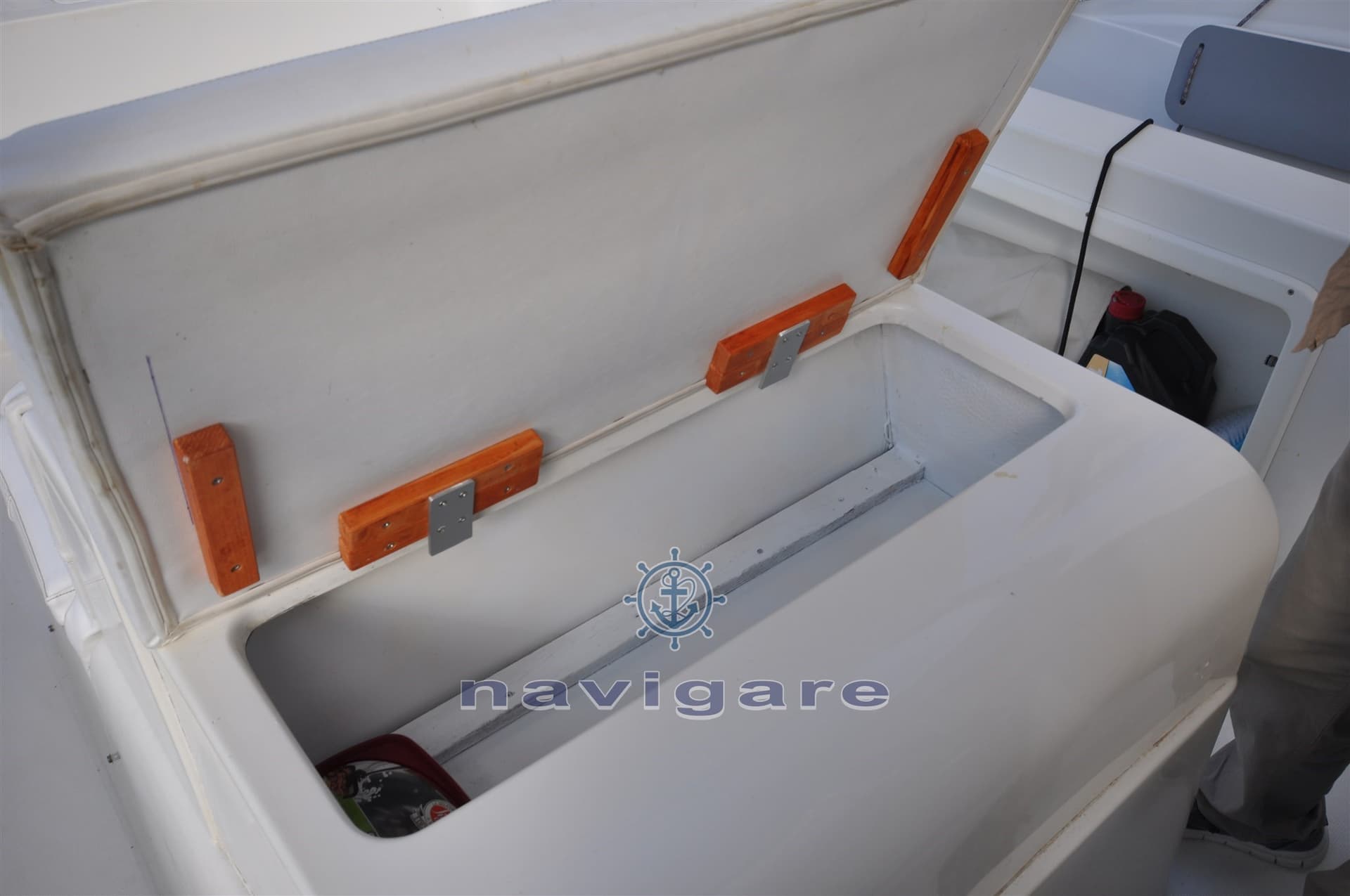 Royal Yacht Group Harpoon 255 Walkaround usato - foto hero 14