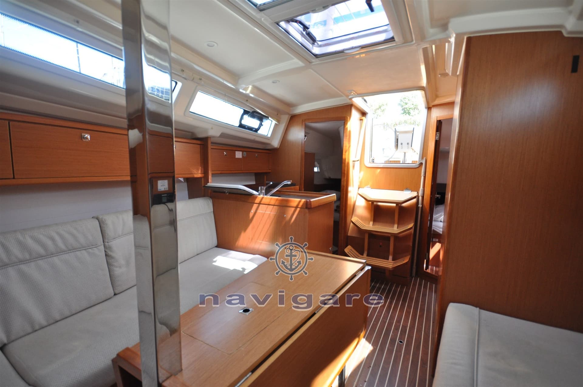 Bavaria 34 Cruiser usato - foto hero 8