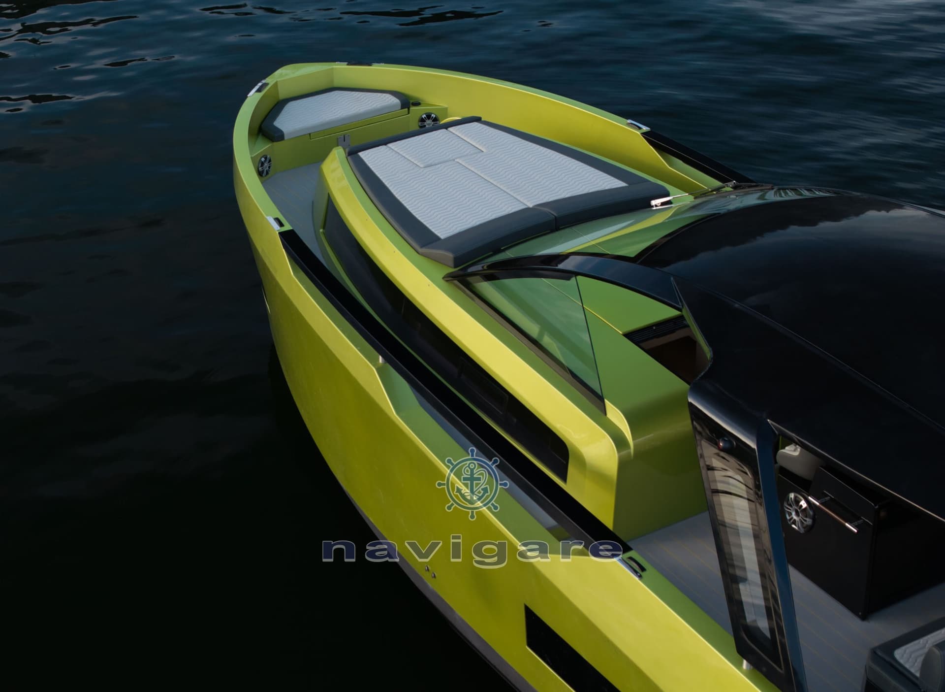 Blu Martin Walkaround 46 - Interior View Blu Martin Walkaround 46 - Interior View