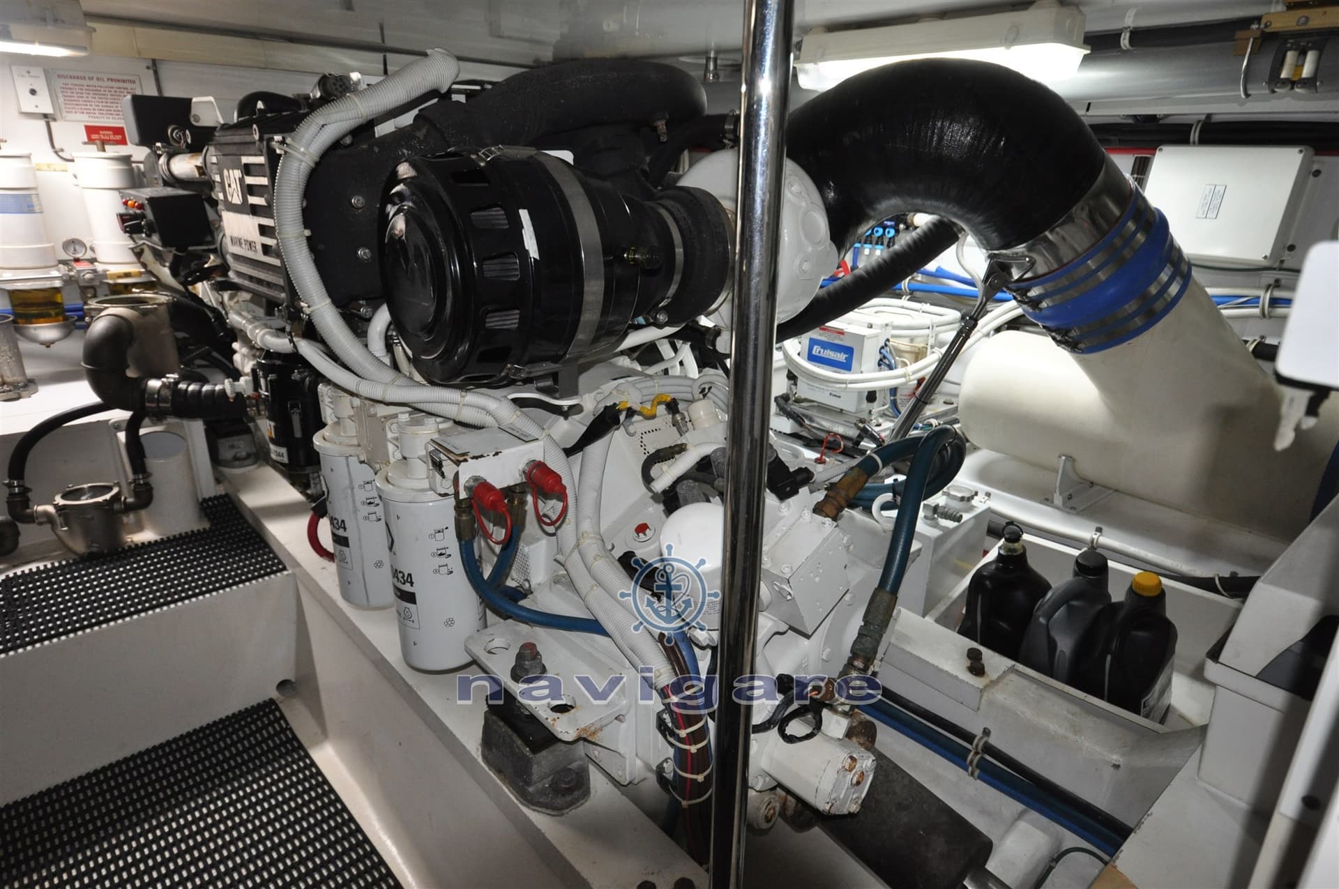 Hatteras 50 CONVERTIBLE usato - foto hero 12