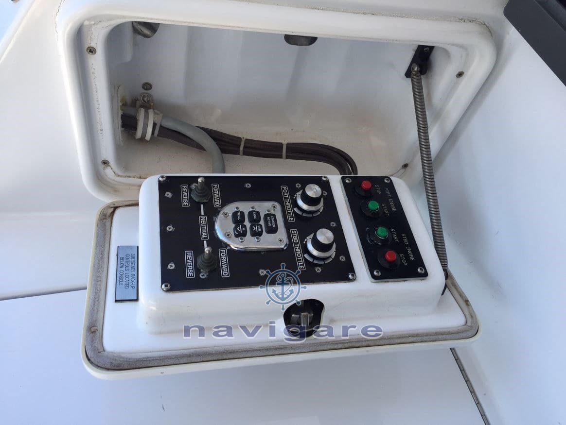 Hatteras 50 CONVERTIBLE usato - foto hero 10