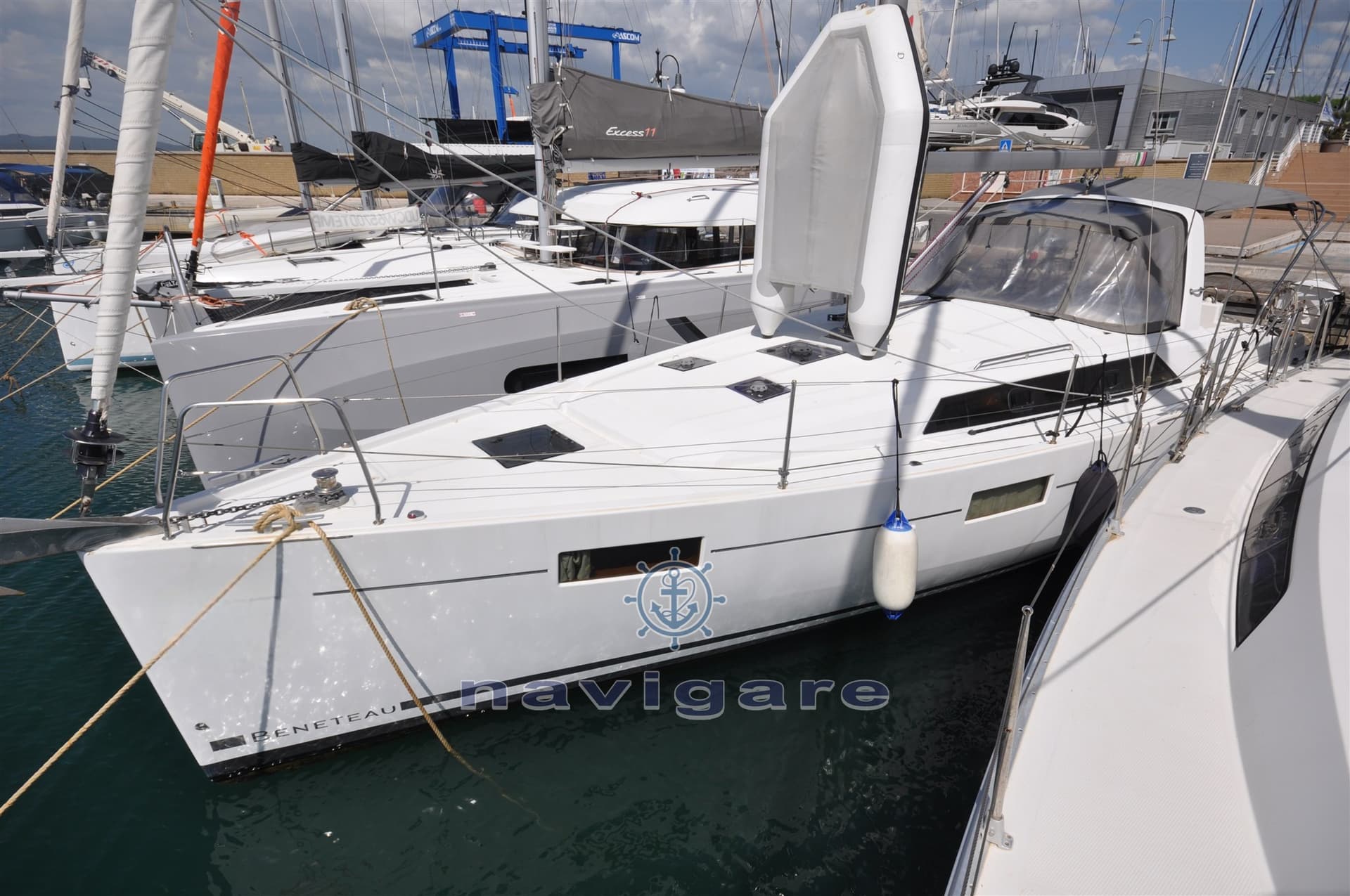 Beneteau Oceanis 41.1 used - detail 1