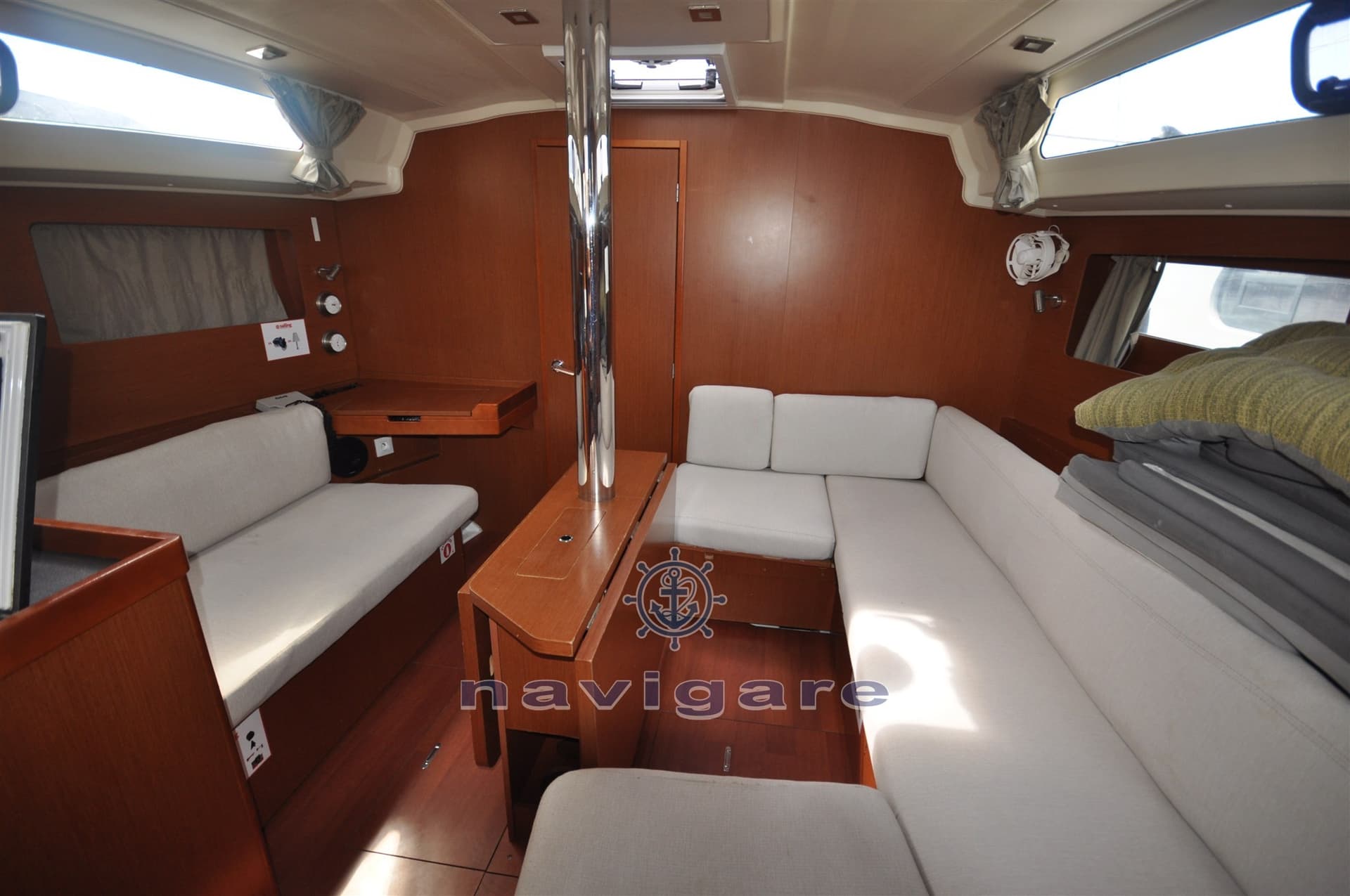 Beneteau Oceanis 41.1 usato - foto hero 11