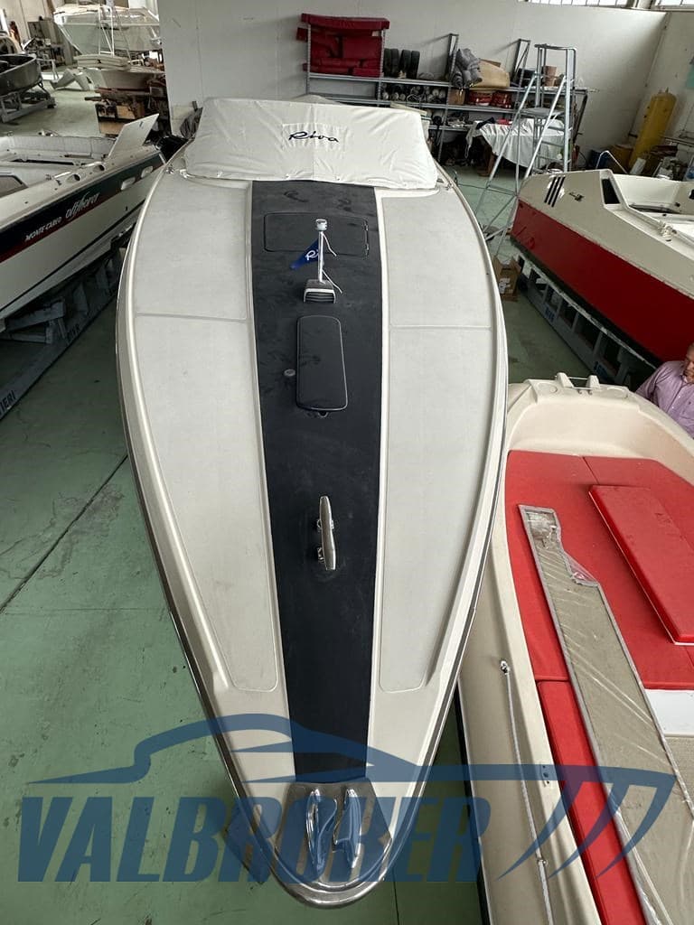 Riva Saint Tropez - Interior View Riva Saint Tropez - Interior View