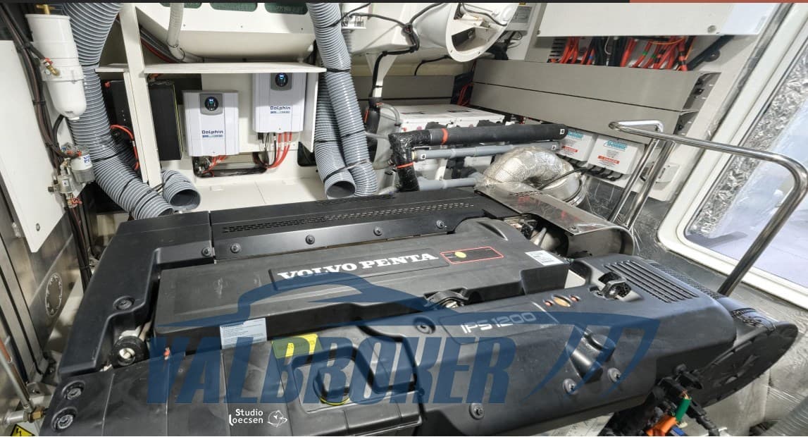 Prestige 680 Fly d'occasion - image hero 11