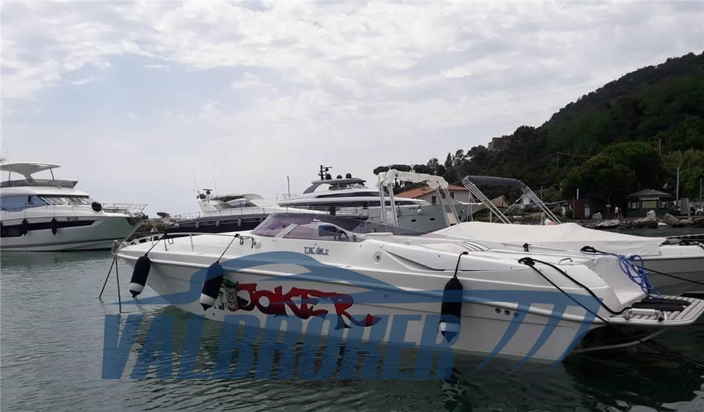 Abbate Tullio Elite 28' - Deck View Abbate Tullio Elite 28' - Deck View