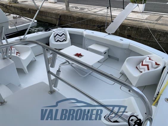 Hatteras 70' Convertible usato - foto hero 6