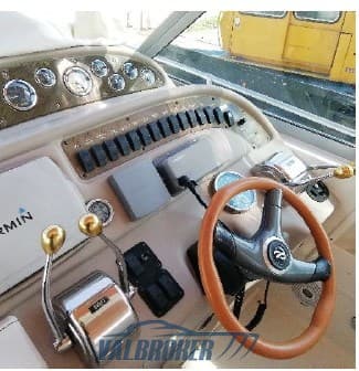 Sea Ray 310 SUNDANCER usato - foto hero 38