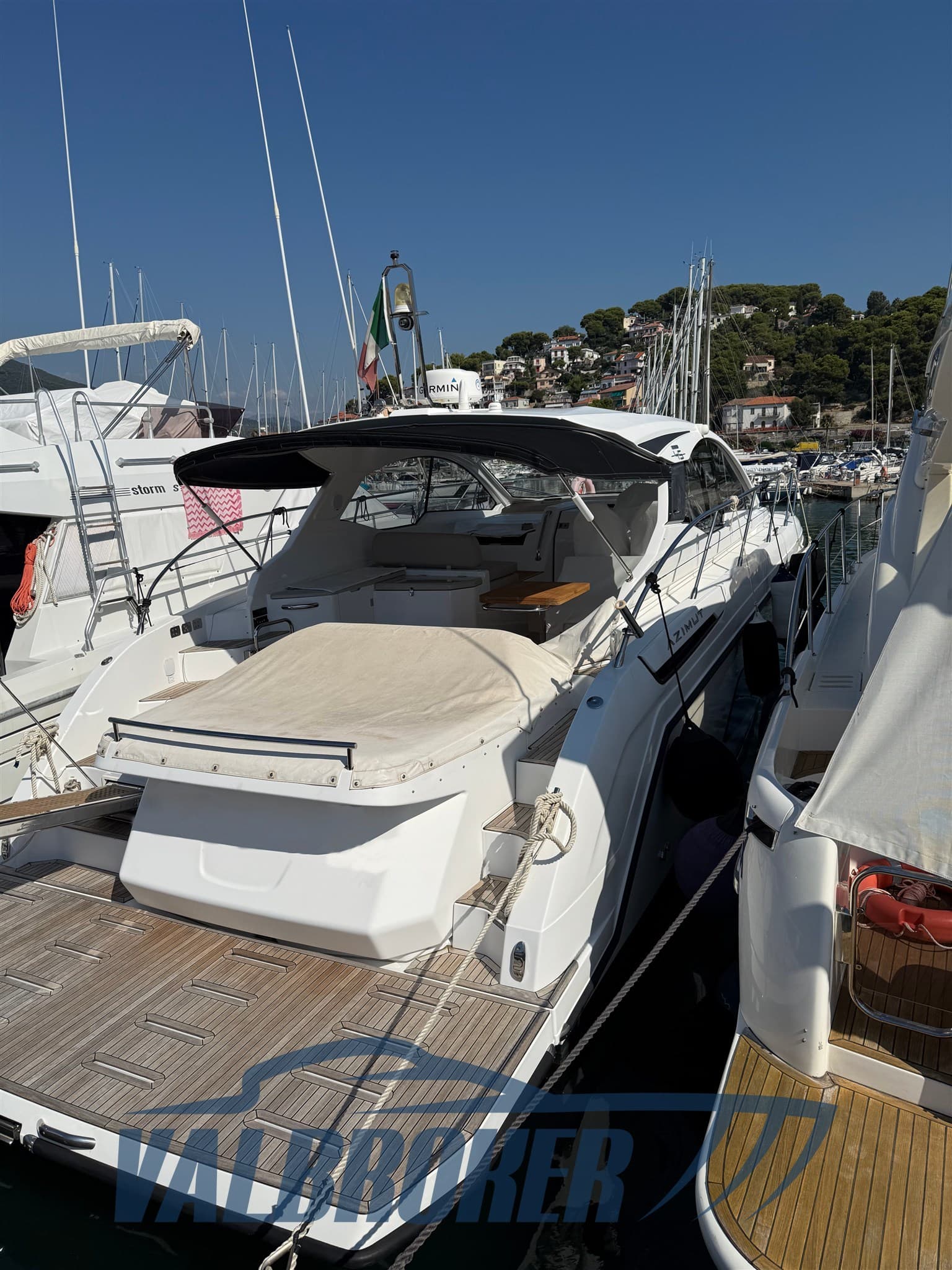 Azimut Atlantis 45 usato - foto hero 24
