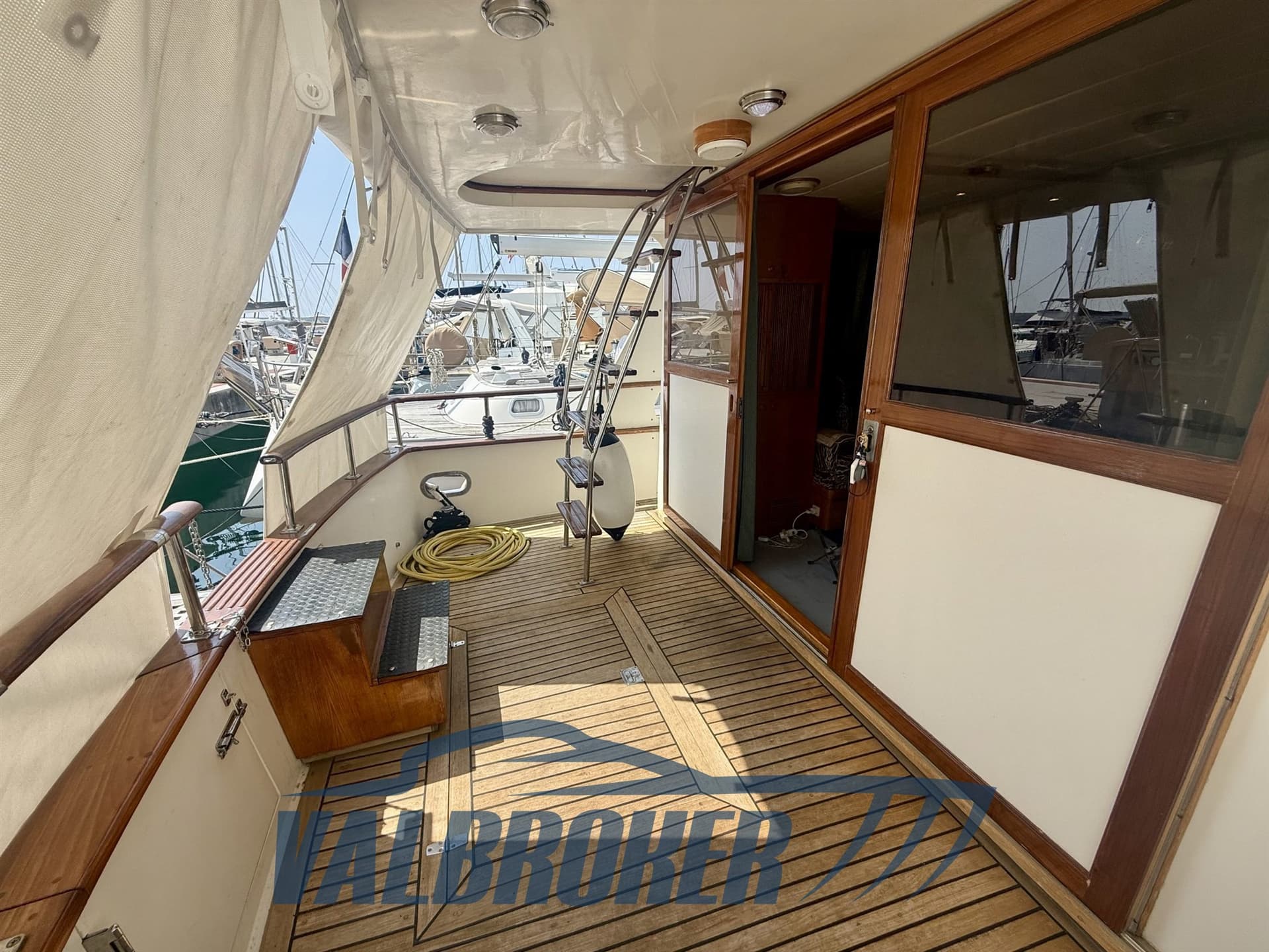 Hampton 50 Trawler usato - foto hero 6