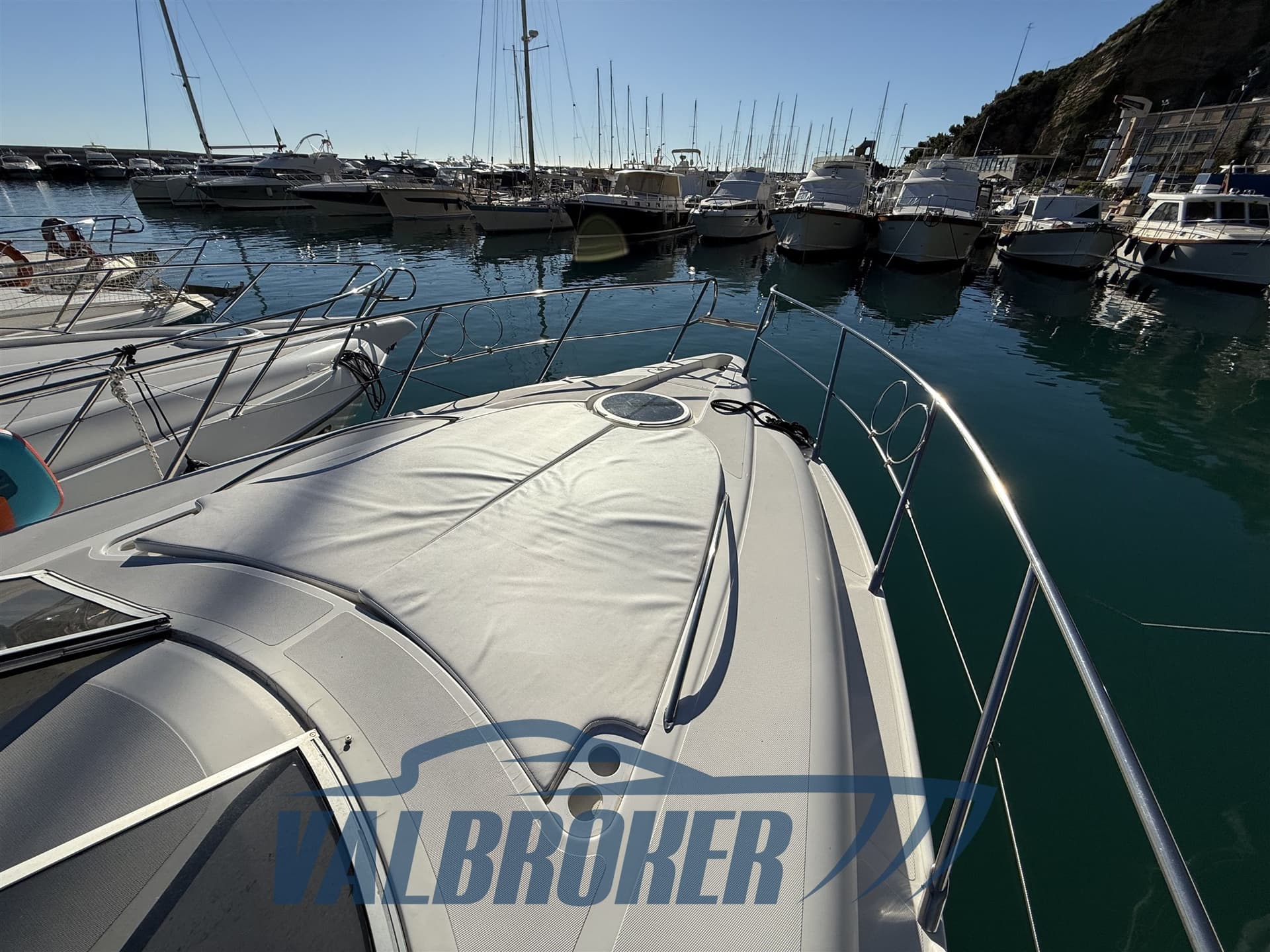 Sessa Marine Sessa C 35 - Deck View Sessa Marine Sessa C 35 - Deck View