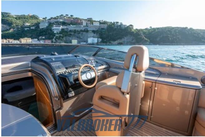 Riva 44 RIVARAMA usato - foto hero 10