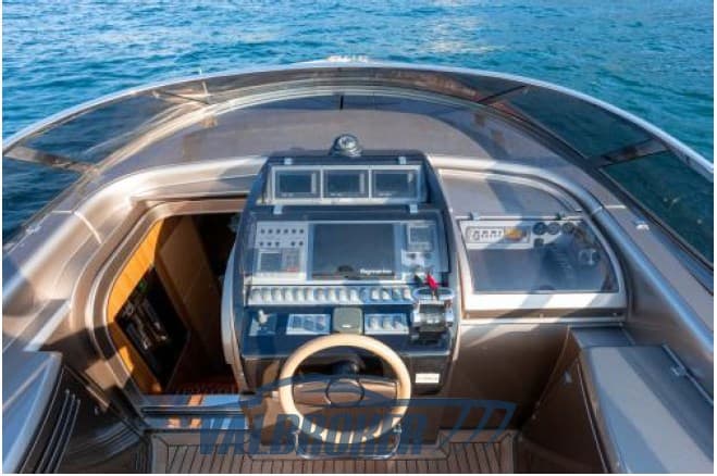 Riva 44 RIVARAMA usato - foto hero 25