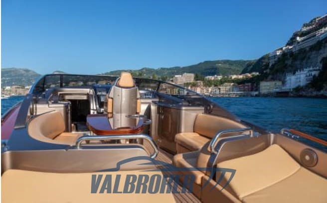 Riva 44 RIVARAMA usato - foto hero 23