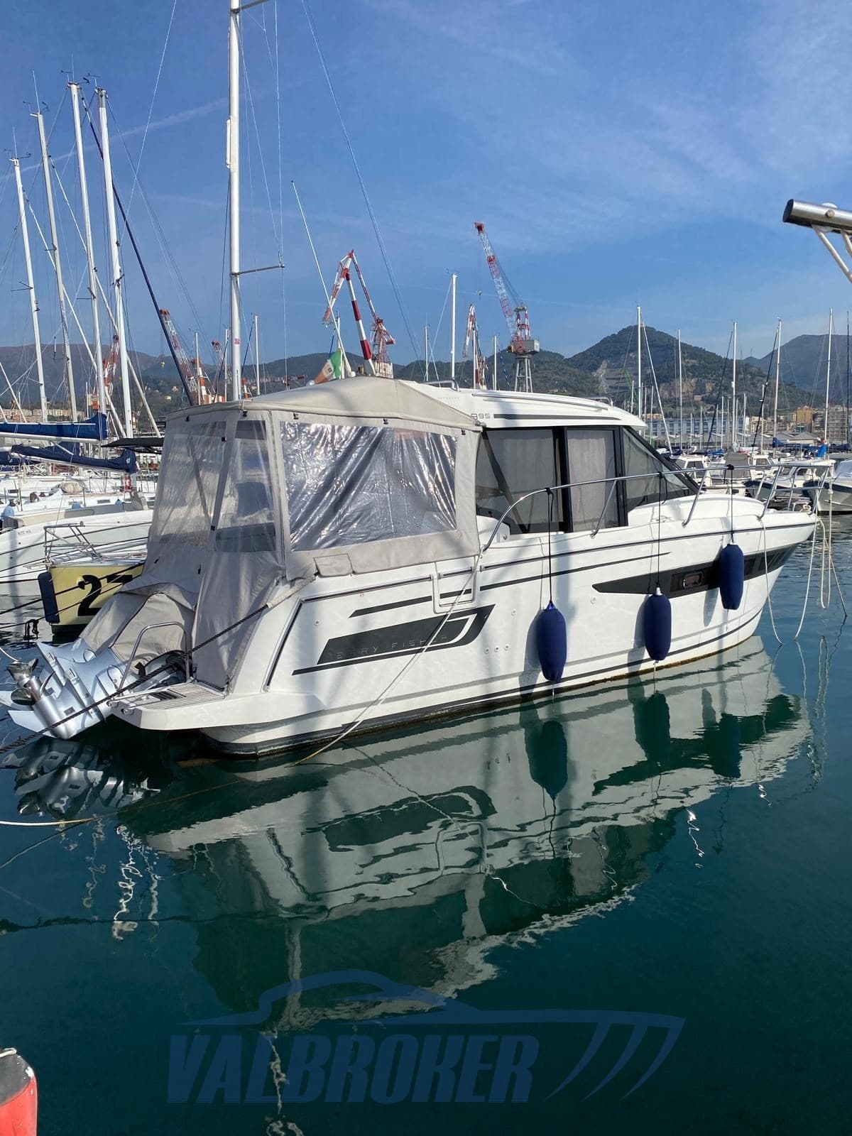 Jeanneau Merry Fisher 895 Offshore gebraucht - Detail 4