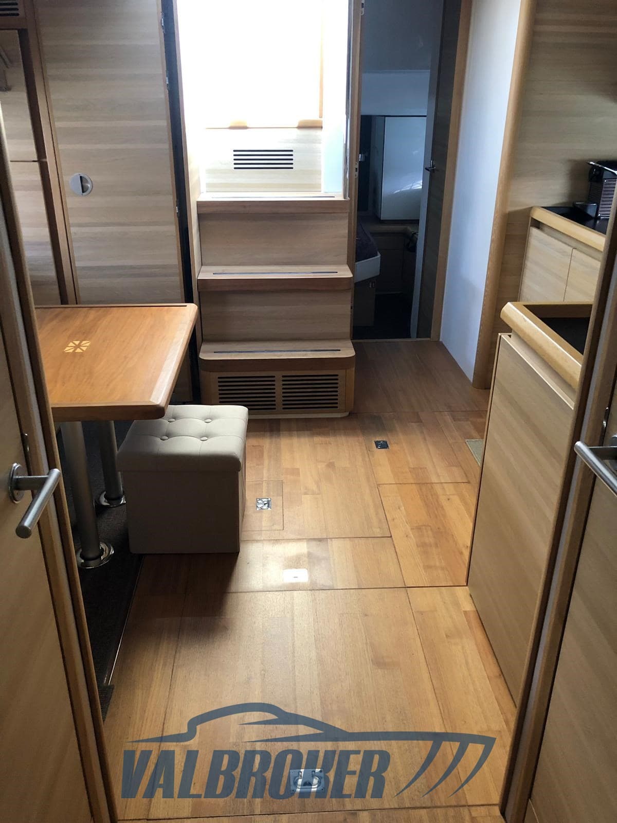 Sealine SC 47 usato - foto hero 10