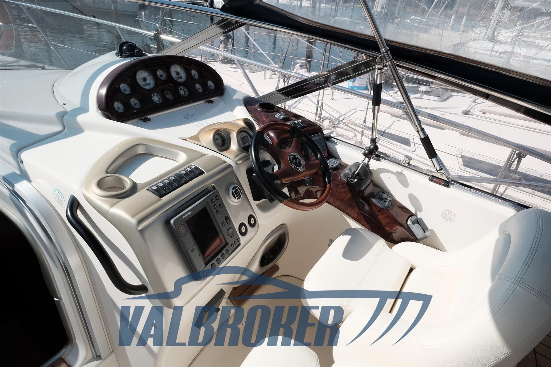 Cranchi ENDURANCE 41 usato - foto hero 30
