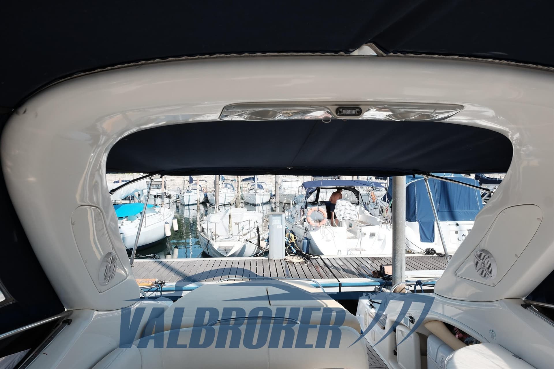 Cranchi ENDURANCE 41 used - hero image 31