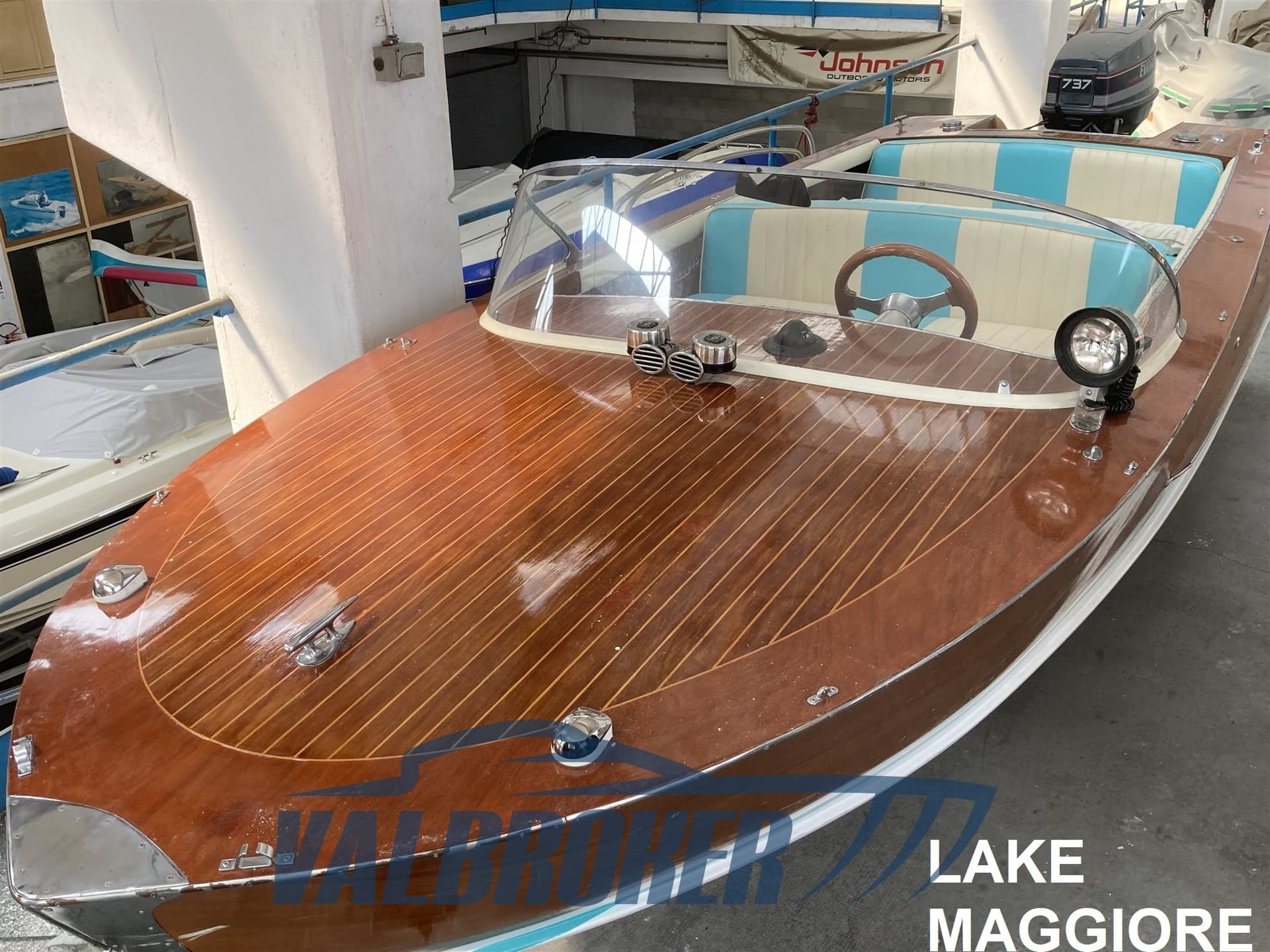 Molinari Piviere - Main View Molinari Piviere - Main View