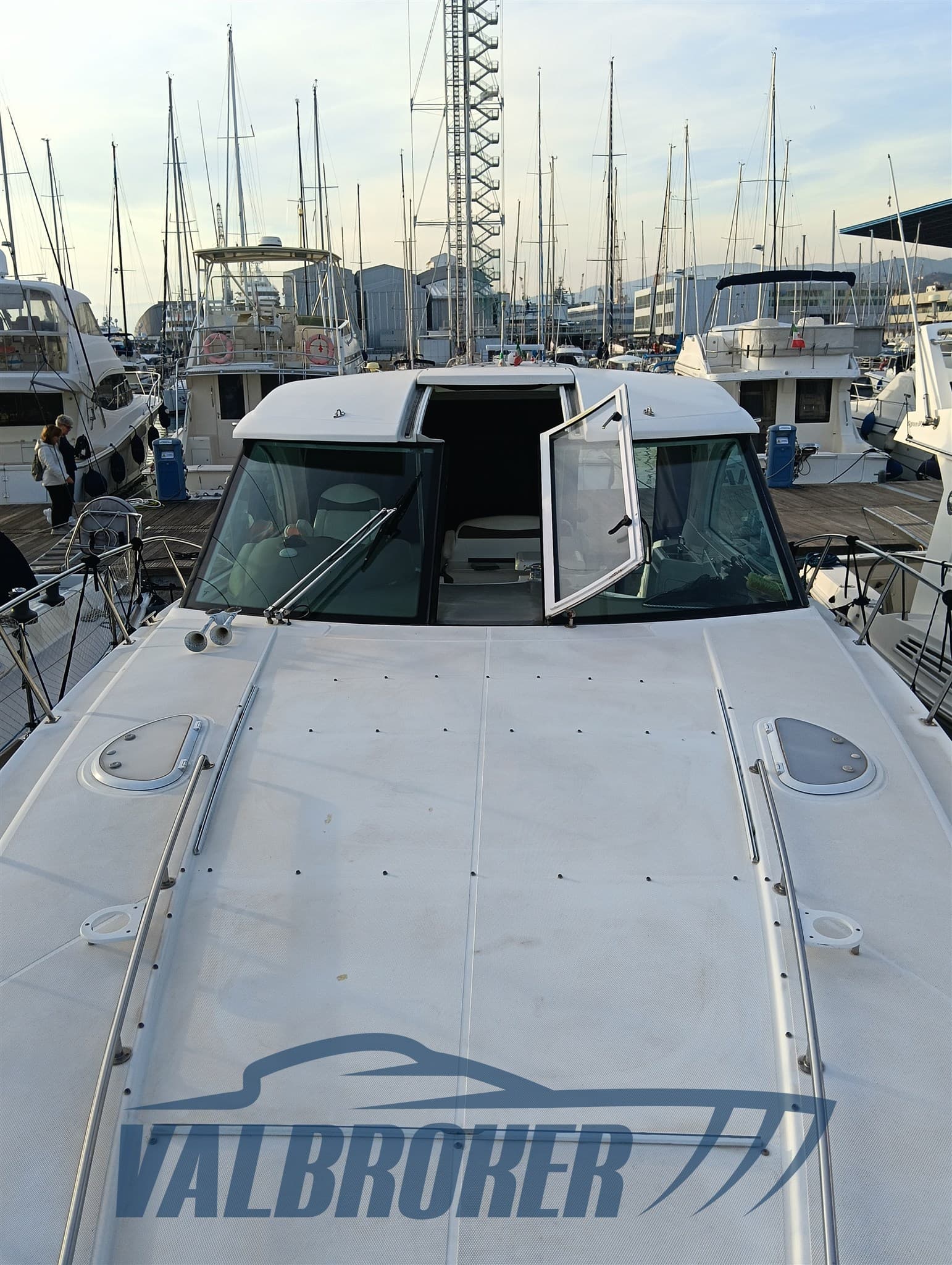 Cruisers Yachts 390 SC usato - foto hero 35