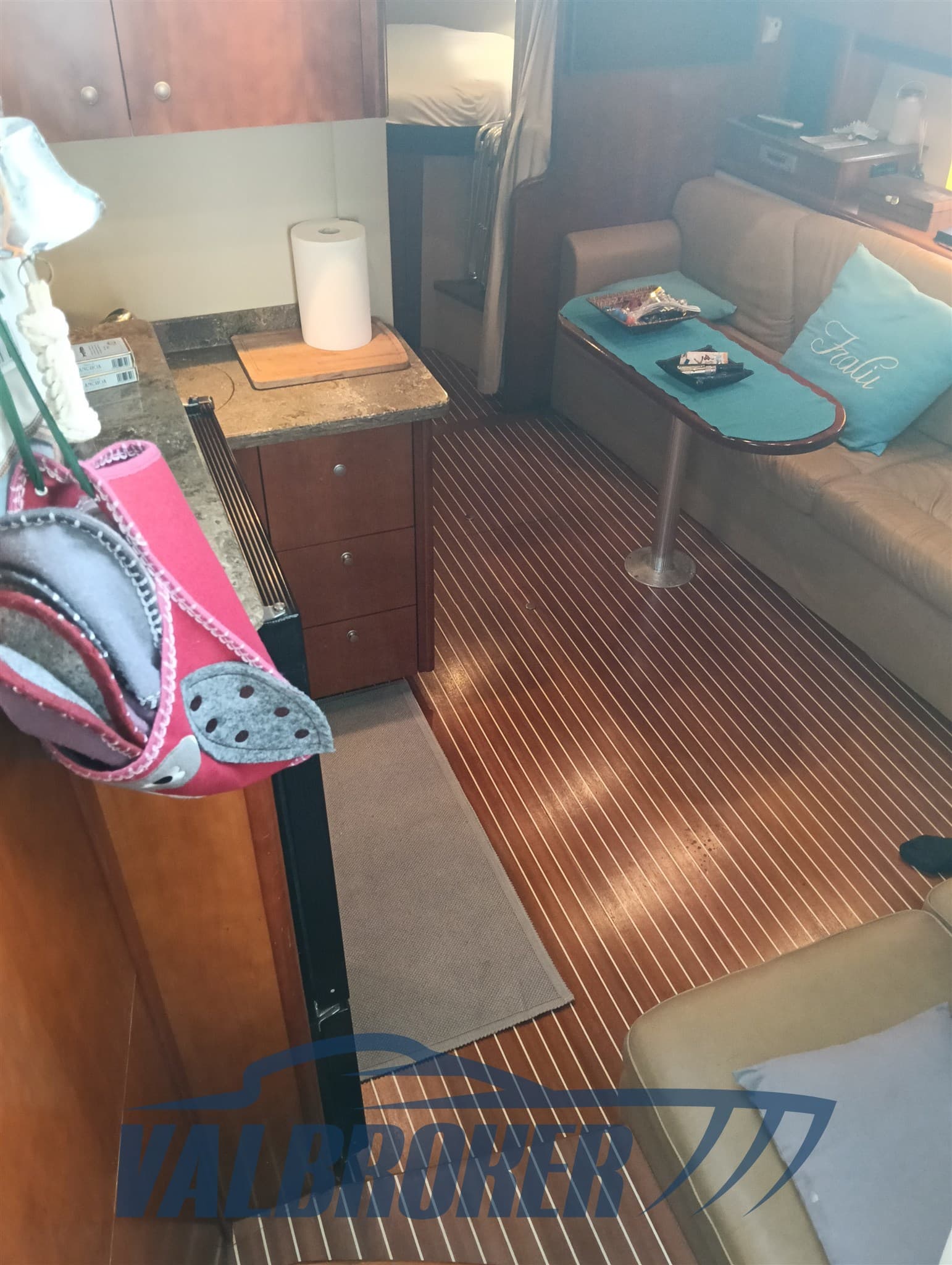 Cruisers Yachts 390 SC usato - foto hero 28