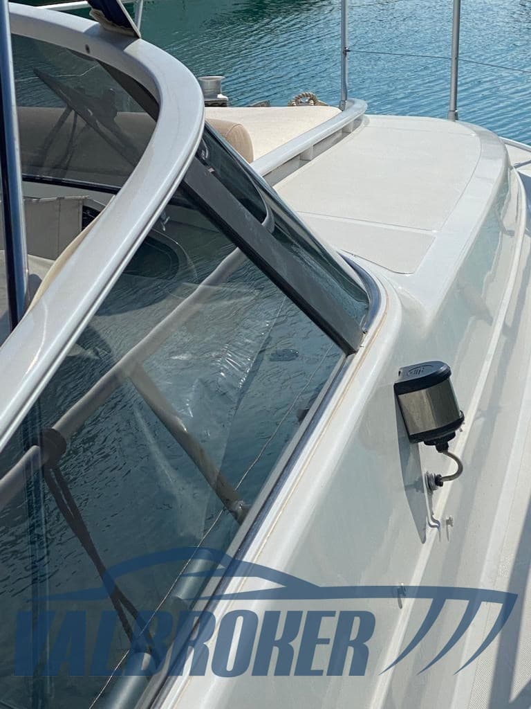Pershing 40 used - hero image 24