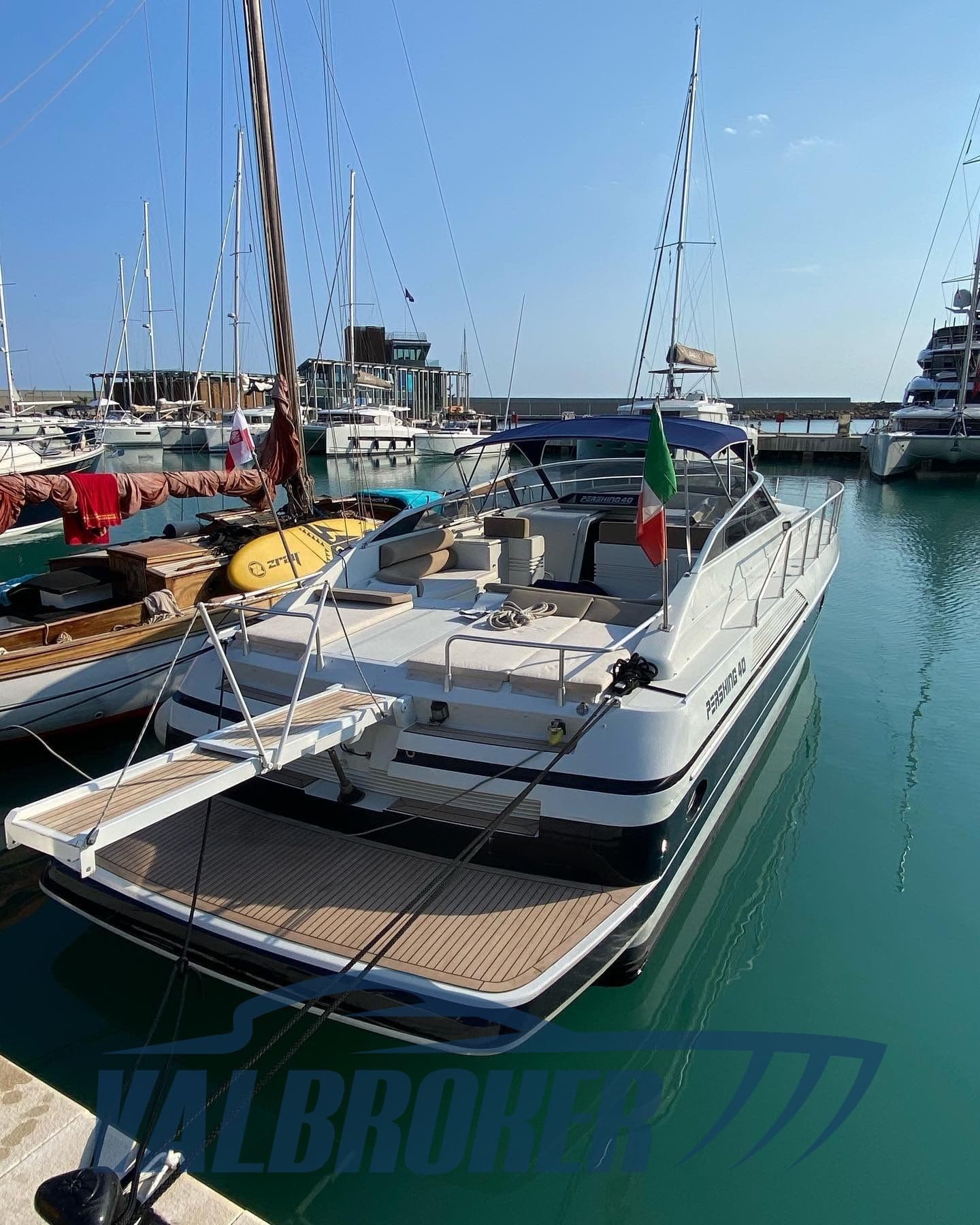 Pershing 40 used - hero image 46