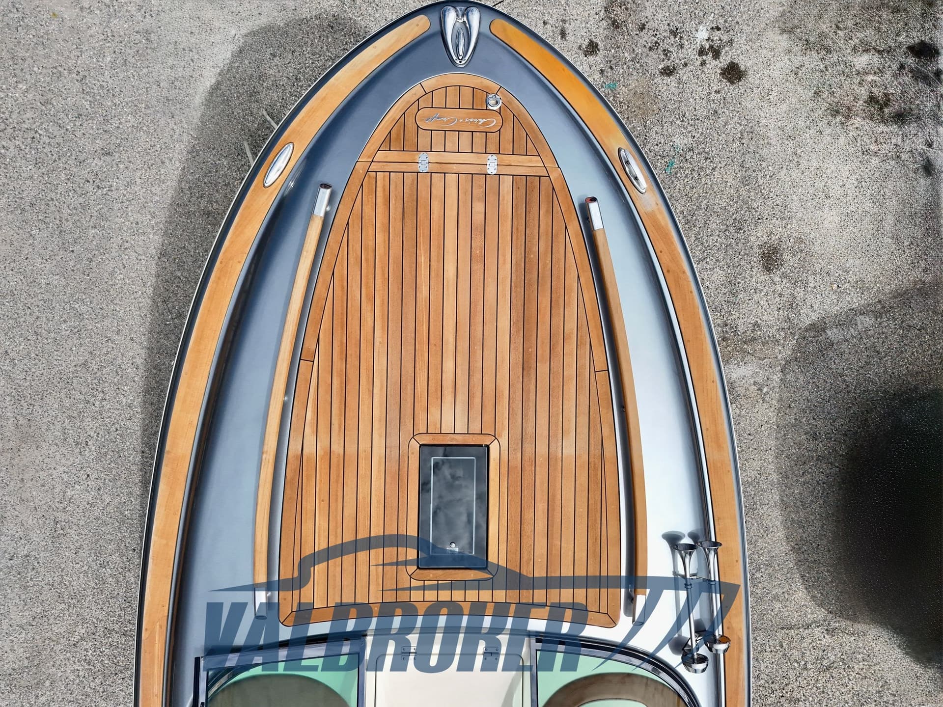 Chris Craft CORSAIR 27 used - hero image 23