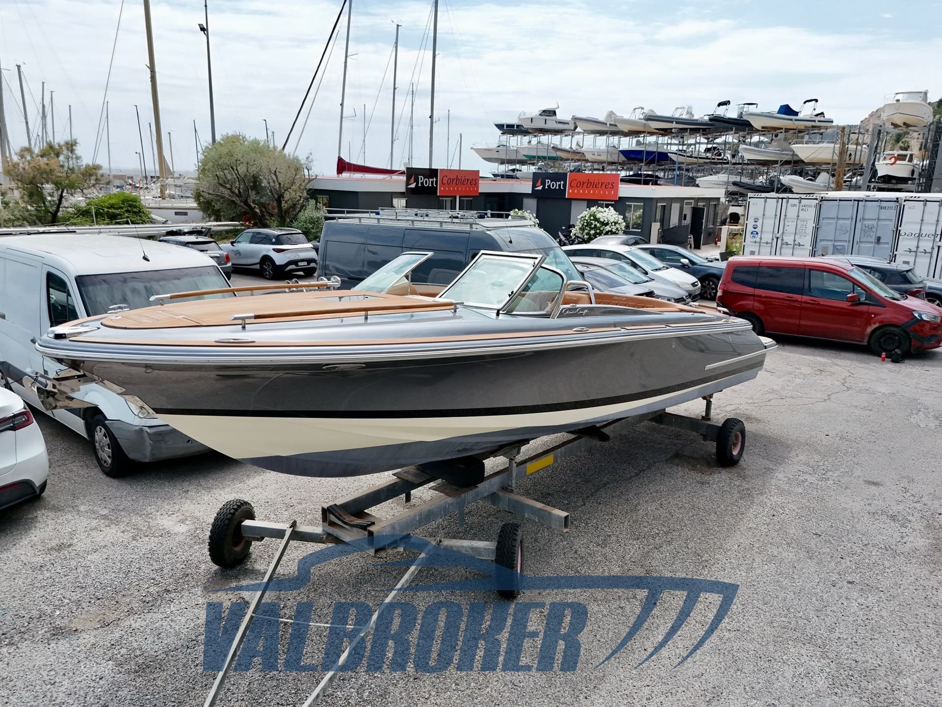 Chris Craft CORSAIR 27 used - hero image 20