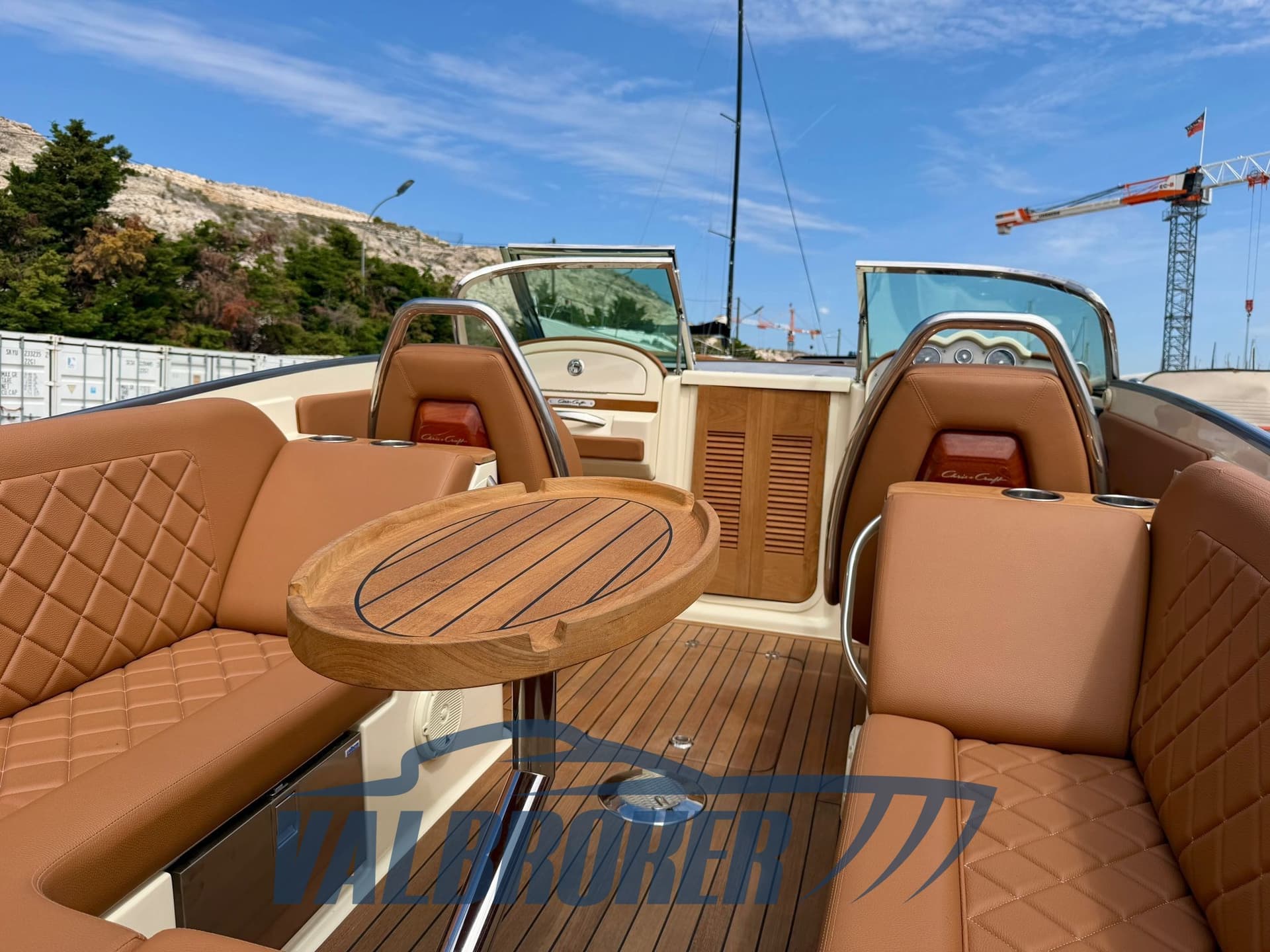 Chris Craft CORSAIR 27 used - hero image 17