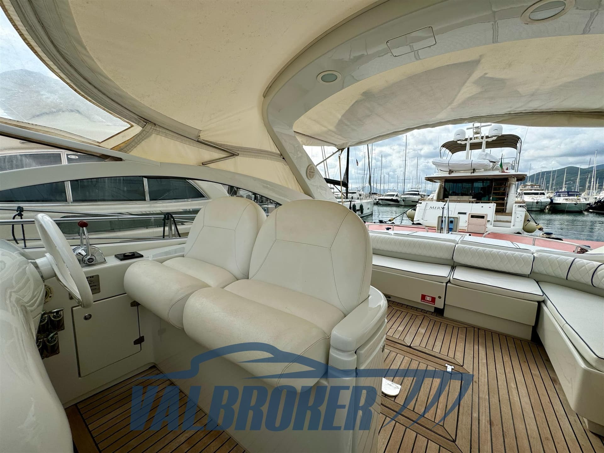 Pershing Pershing 45 used - hero image 24