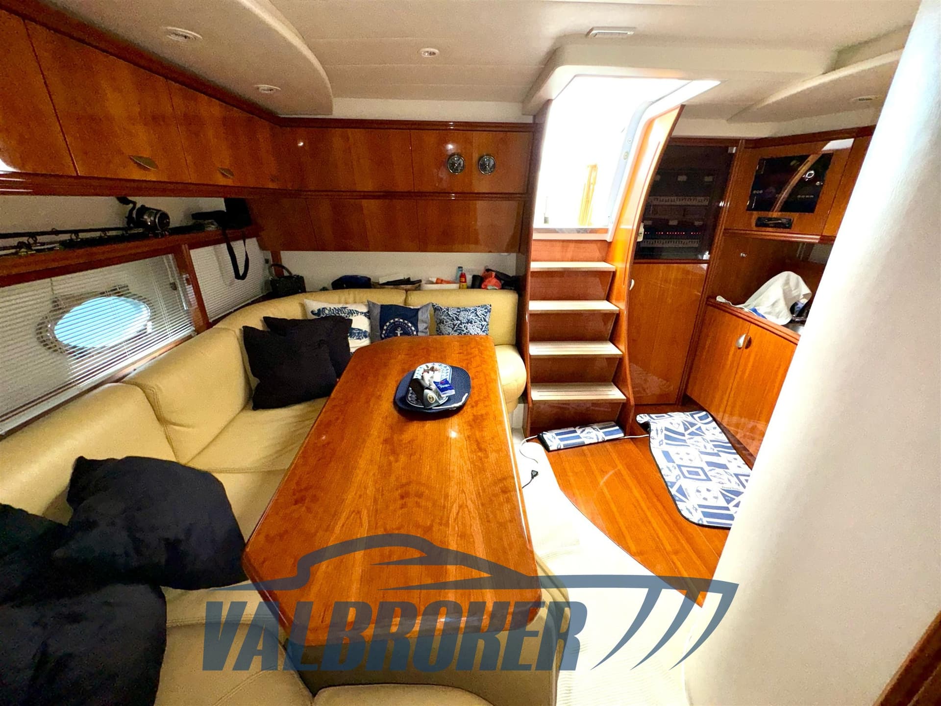 Pershing Pershing 45 used - hero image 12