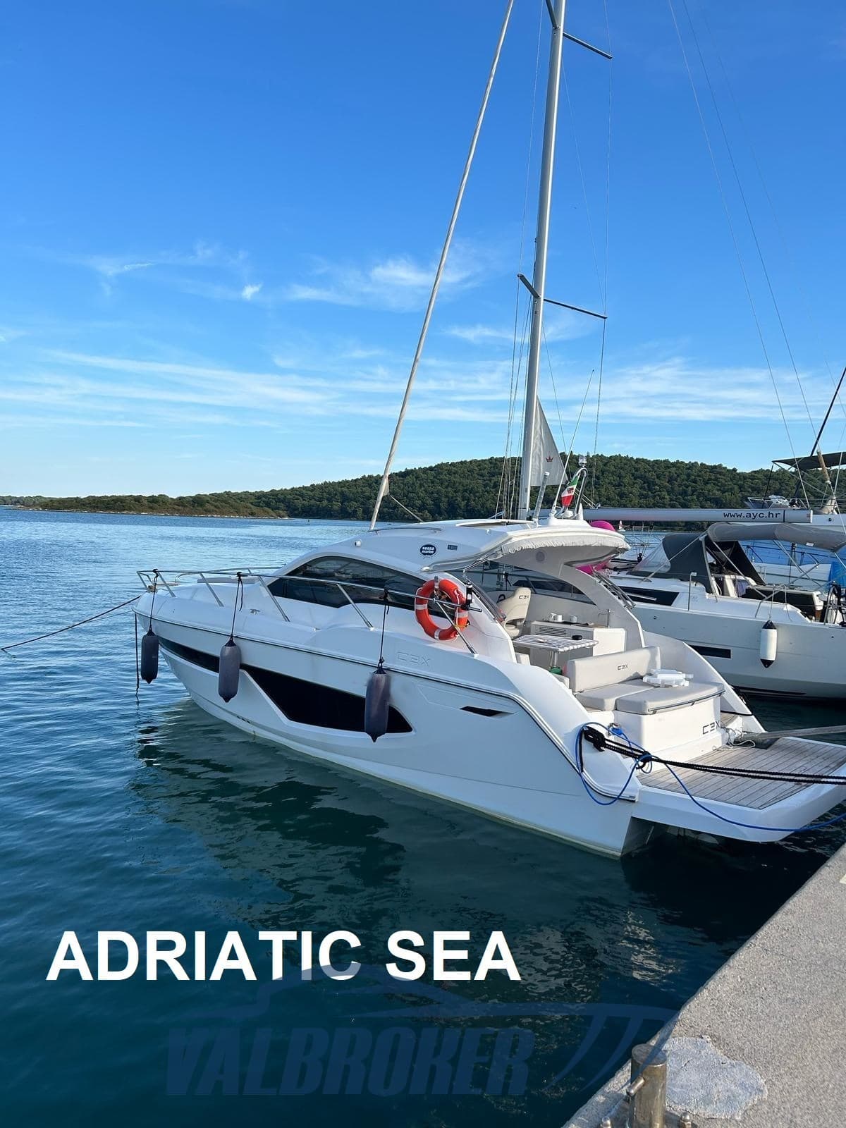 Sessa Marine C3x - Hard Top gebraucht - Detail 1