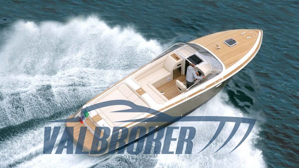 Comitti Venezia 31 - Main View Comitti Venezia 31 - Main View