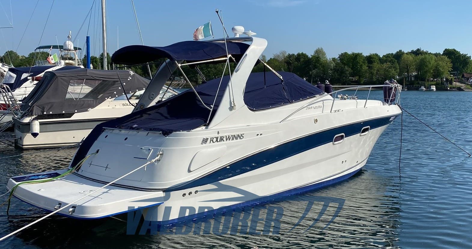 Four Winns Vista 298 - Detail View 1 Four Winns Vista 298 - Detail View 1