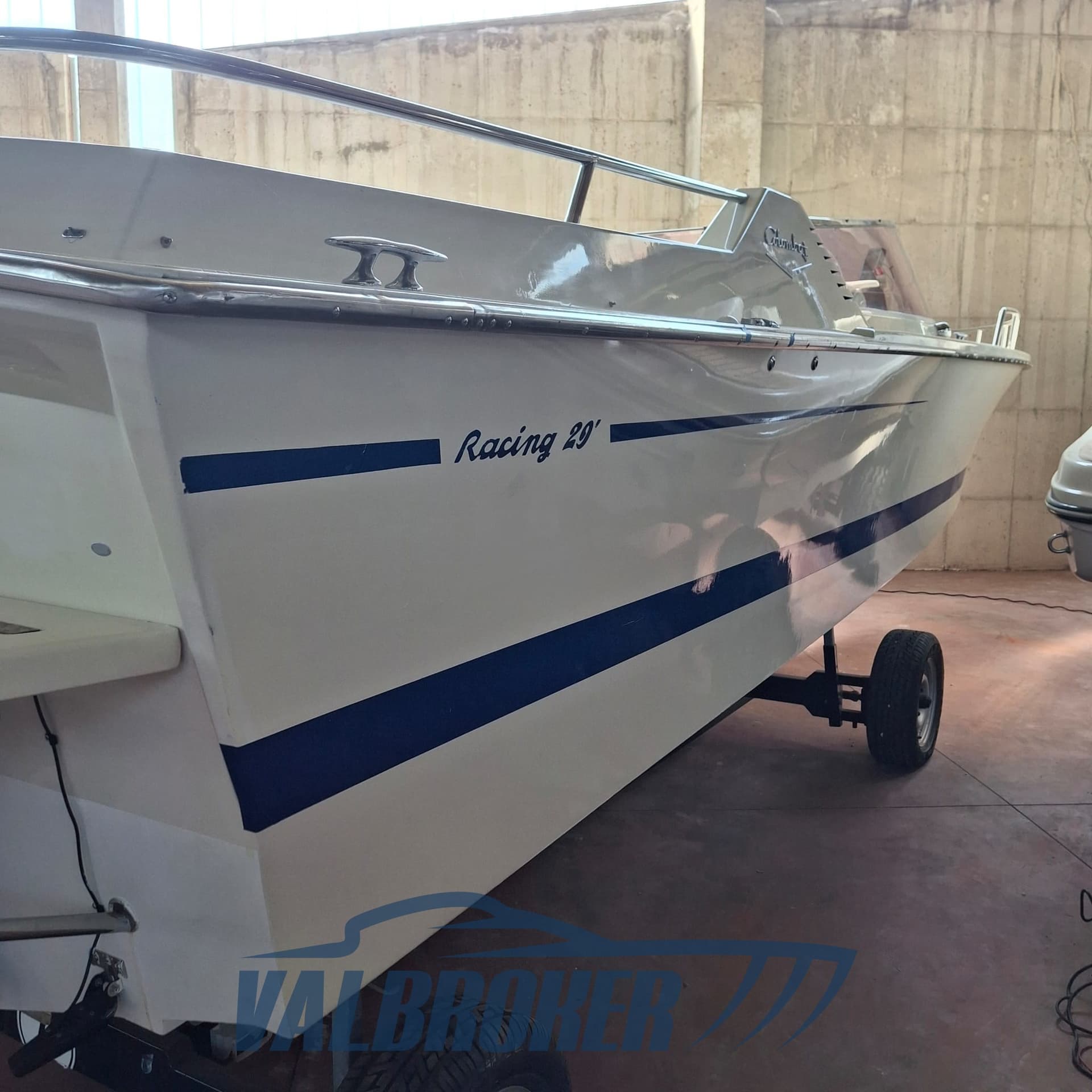 Colombo 29 Racing - Deck View Colombo 29 Racing - Deck View